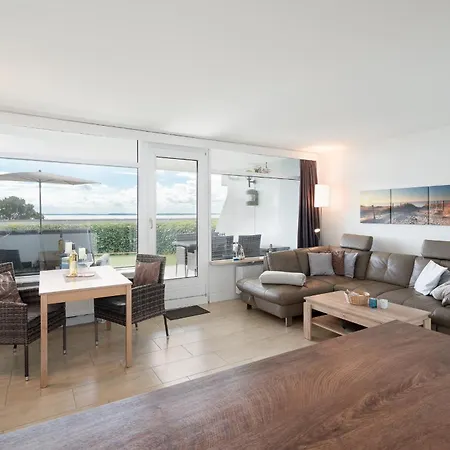 App 131 - Strandlage * Sierksdorf