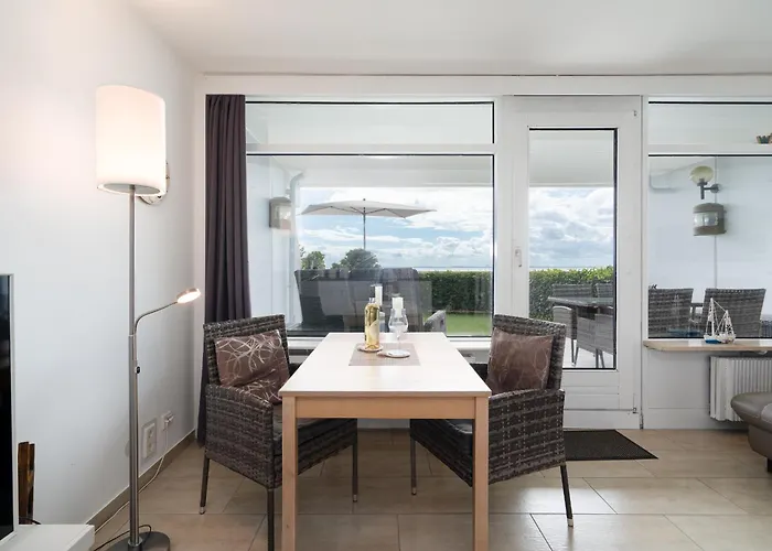 App 131 - Strandlage * Sierksdorf